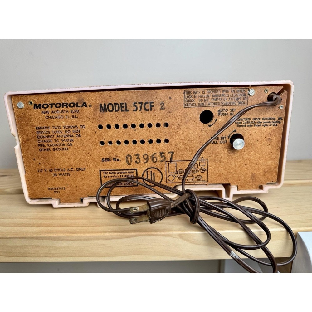 VTG Pricilla Pink Motorola 57CF Alarm Clock AM Radio 1950s Sputnik Retro Works - Picture 9 of 13